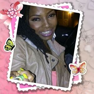 Meet your Posher, Yuschica